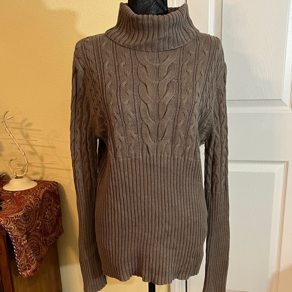 Axcess Brown Cable Knit Turtleneck Sweater
